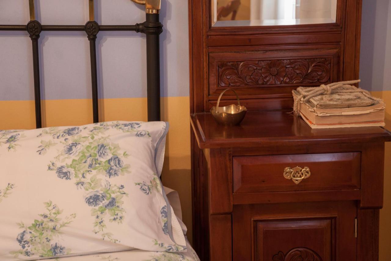 La Casa Del Maestro Guest House Tardelcuende Екстериор снимка